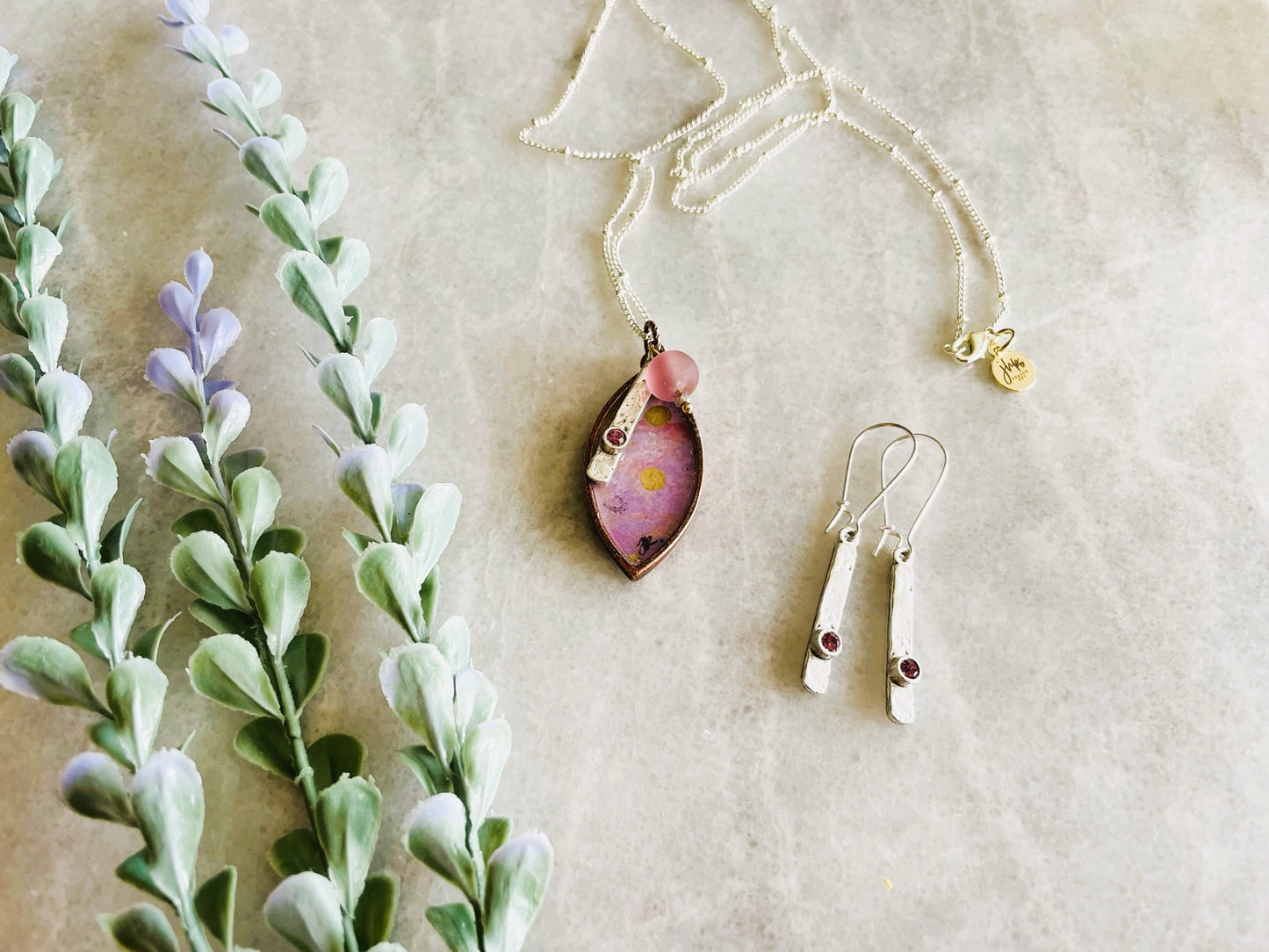 Here, a jhp Signature Necklace + Earrings Set XI
