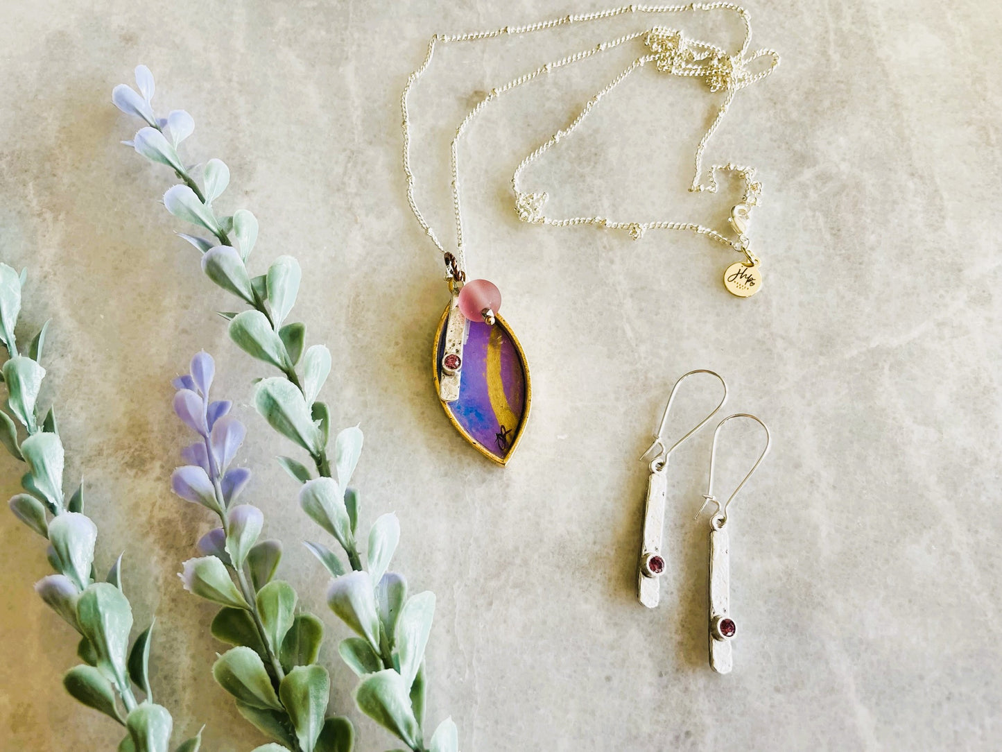 Here, a jhp Signature Necklace + Earrings Set VI